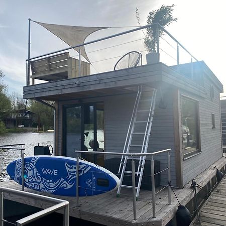 Hausboot Off Im Diamantgraben An Der Elbe Hotell Hamburg-Harburg Exteriör bild